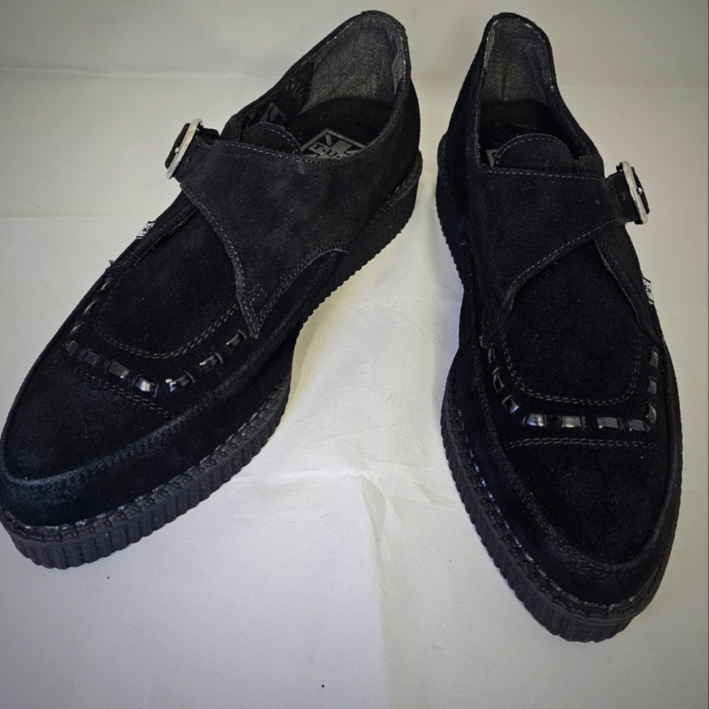 TUK Suede Pointed Buckle Creeper